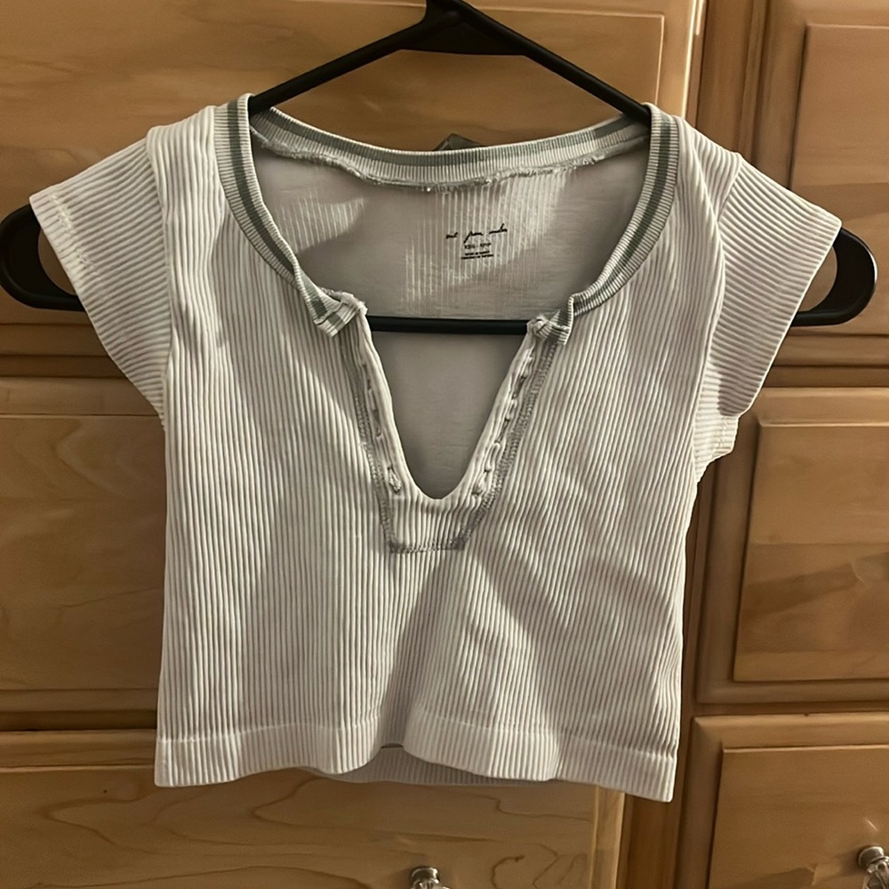 Out from under seamless top